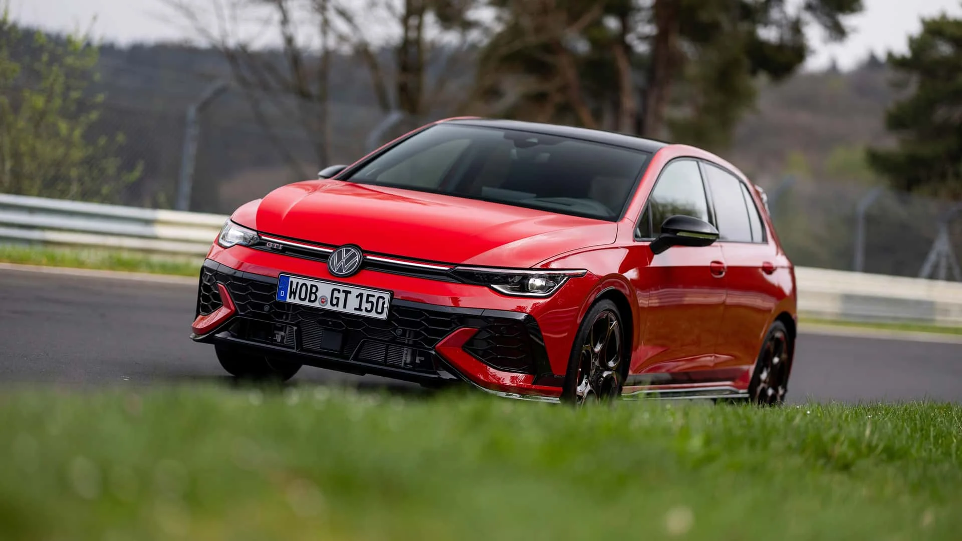 2026-volkswagen-golf-gti-edition-50-14