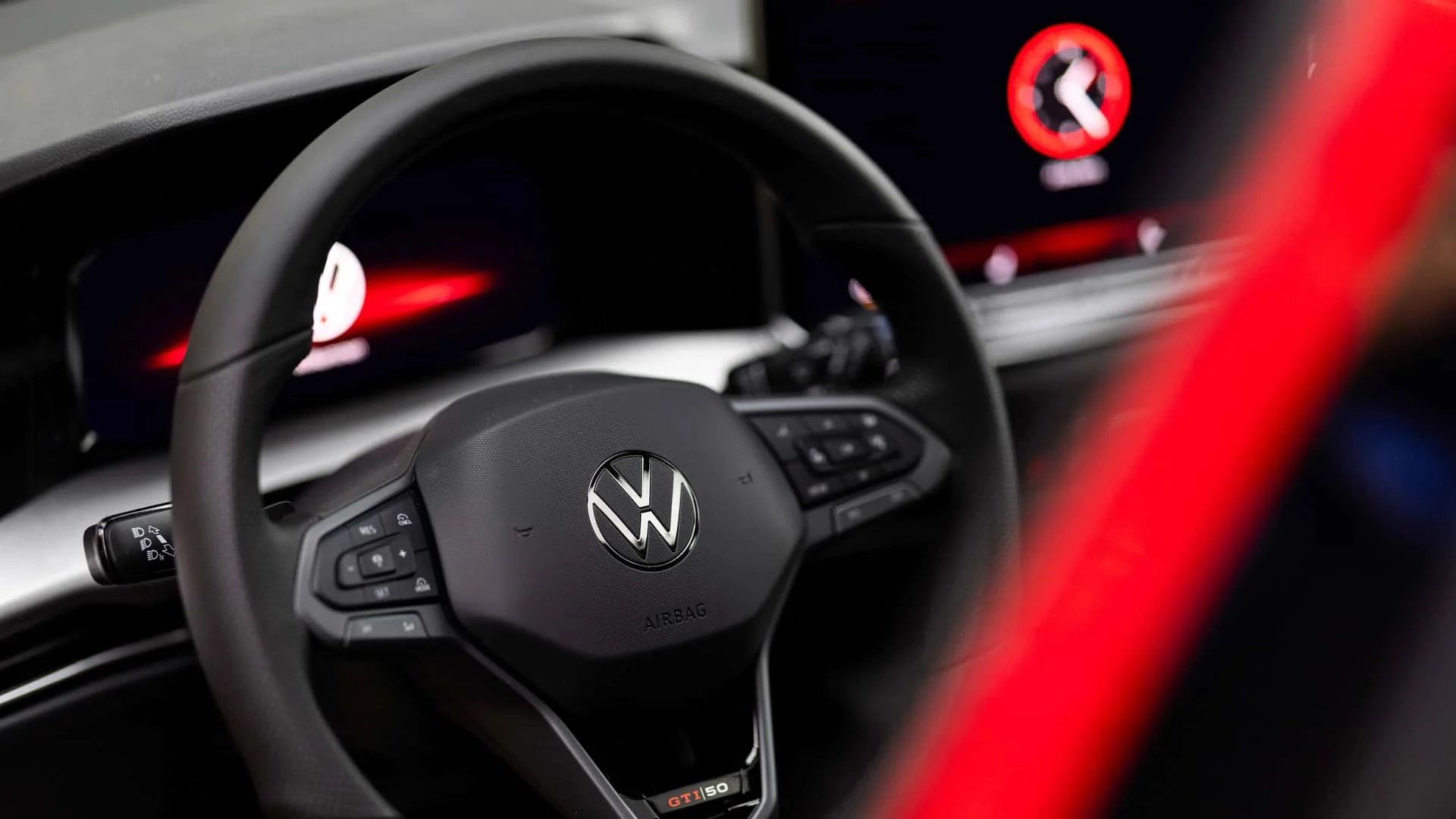 2026-volkswagen-golf-gti-edition-50-31