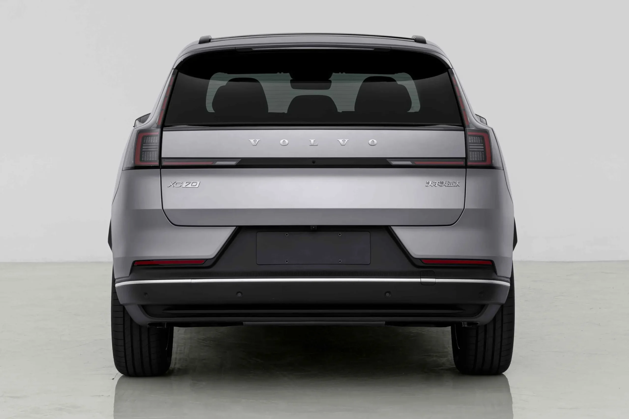 2025款沃尔沃XC70插混10