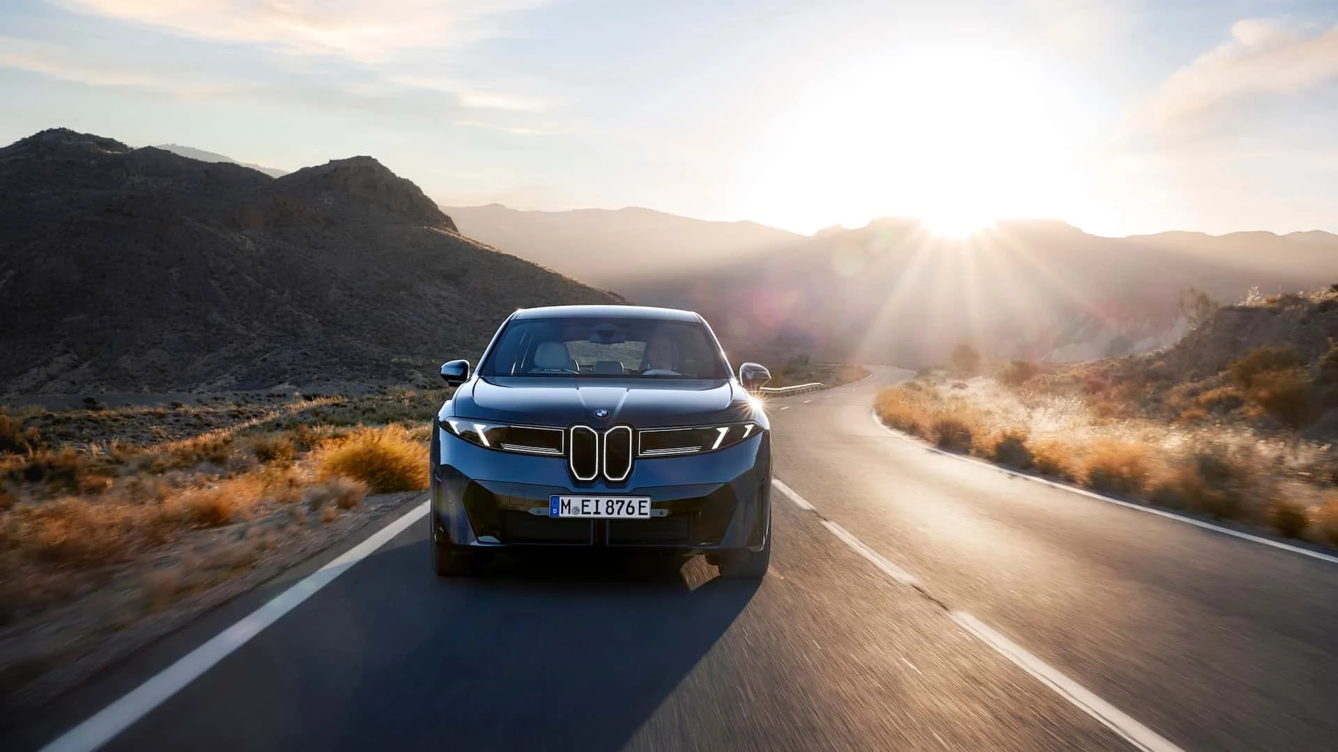 2026 BMW ix3-002