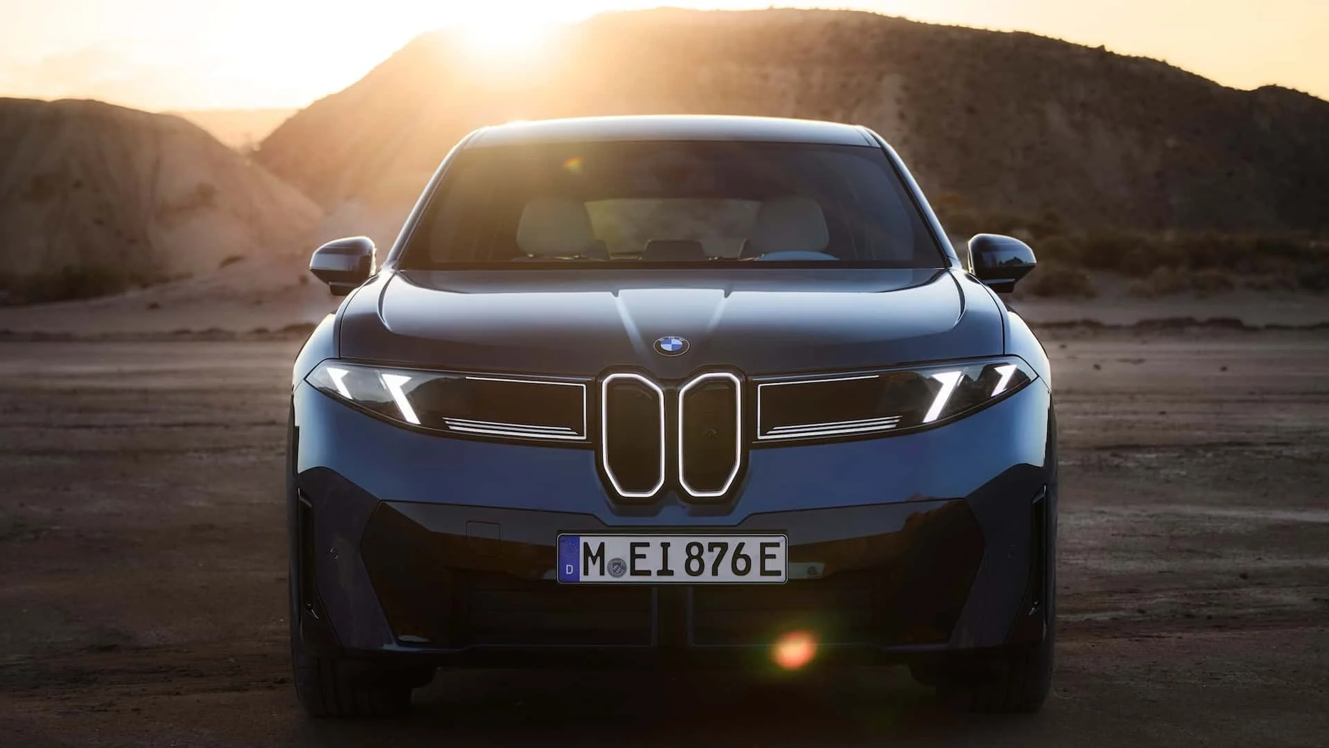 2026 BMW ix3-025