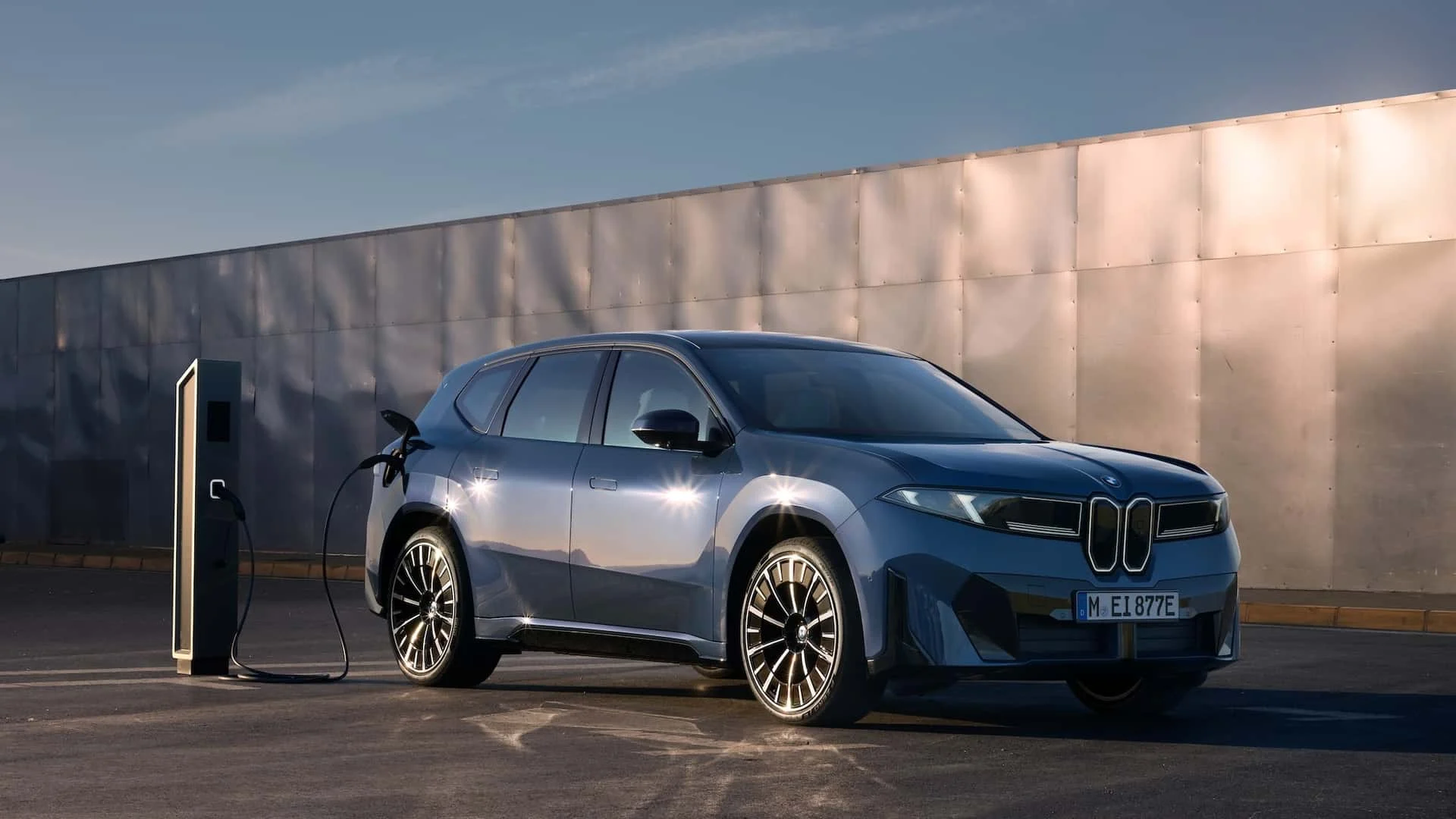2026 BMW ix3-043