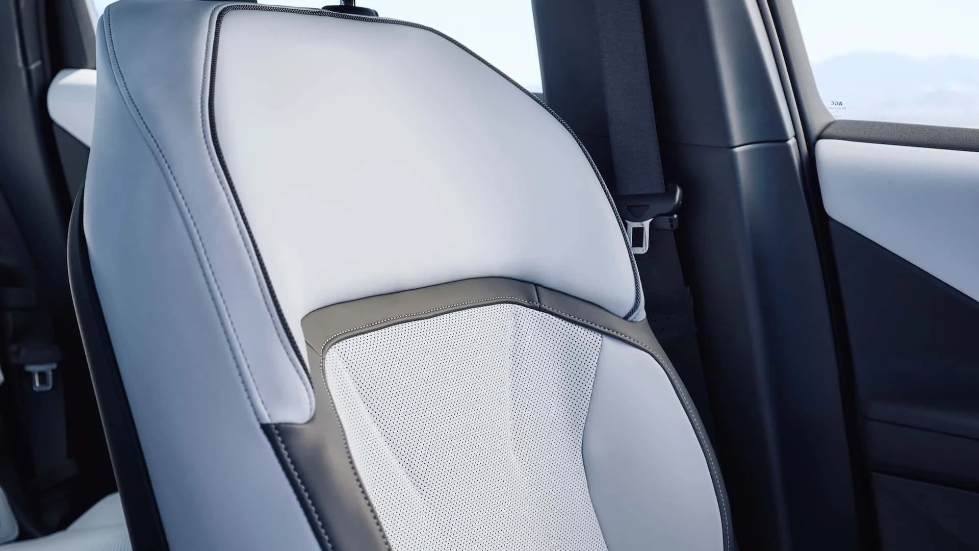 2026 BMW ix3-082