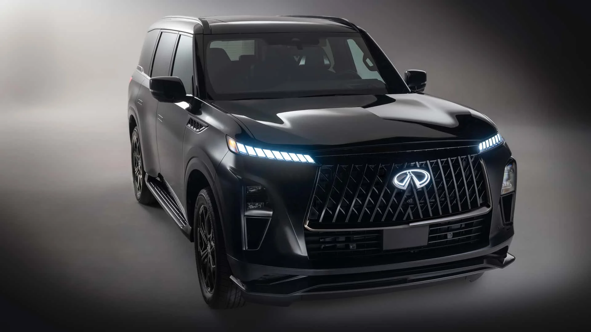 2026-infiniti-qx80-sport-03