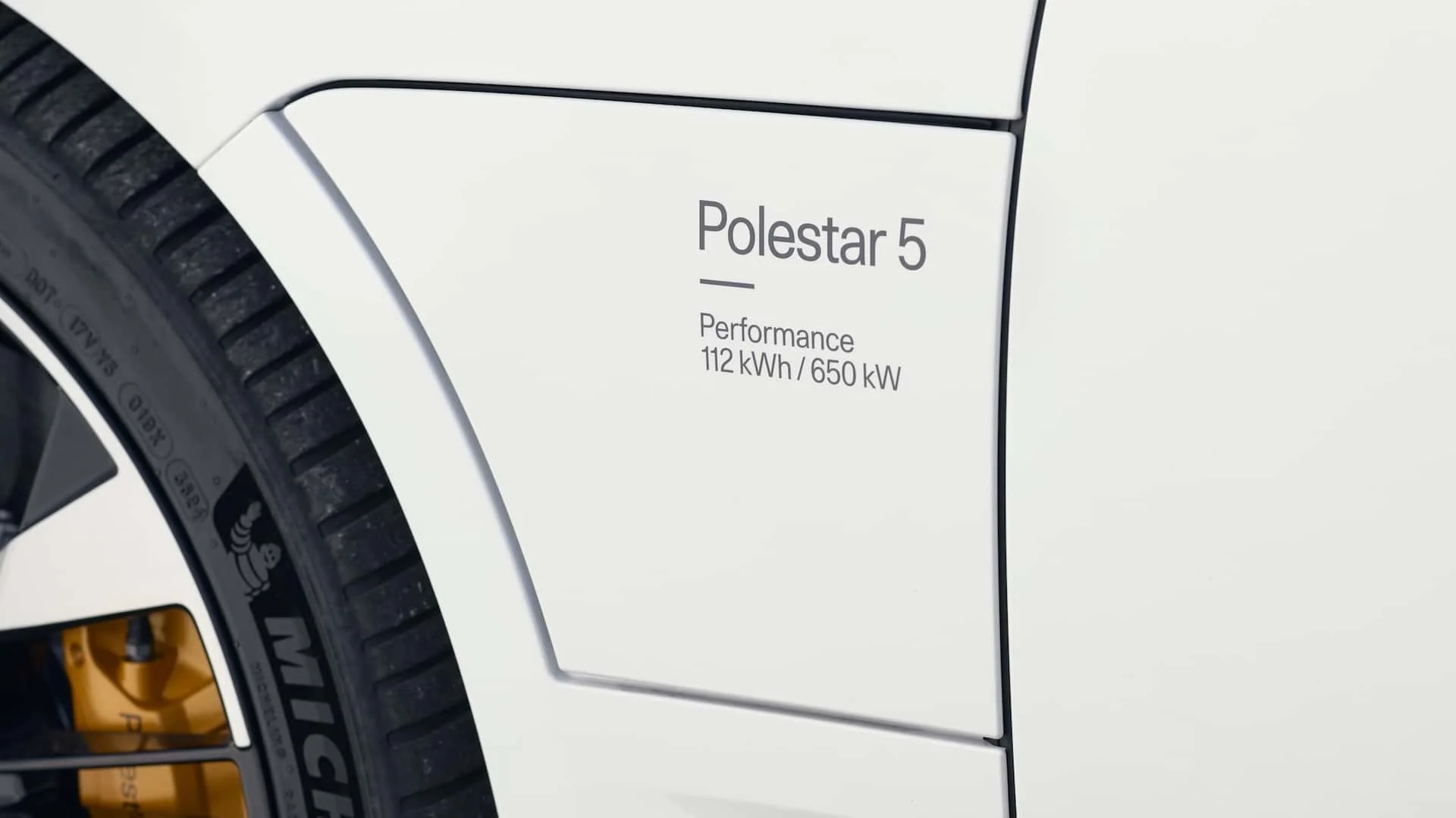 2026-polestar-5-19